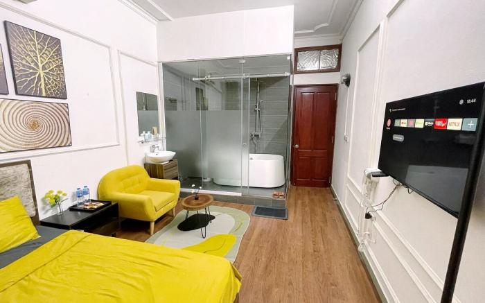 Liight House Hanoi Homestay - Modern Bedroom