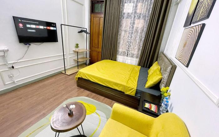 Liight House Hanoi Homestay - Modern Bedroom