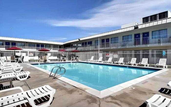 Econo Lodge Midvale