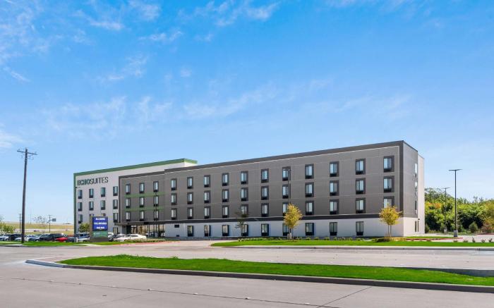 ECHO Suites Extended Stay by Wyndham Dallas Plano/Frisco