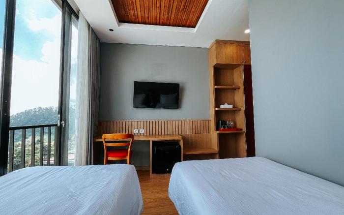 Damar Langit Resort