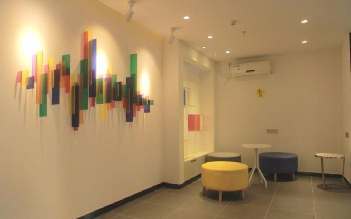 7 Days Inn·Qinzhou Bus Station