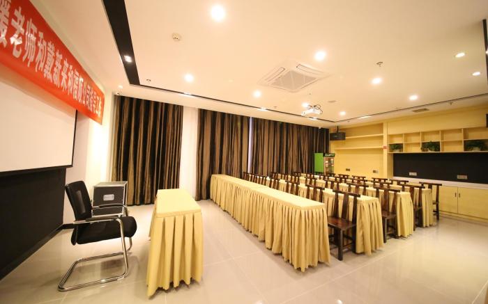7 Days Premium·Dezhou Pingyuan Xinhua Road