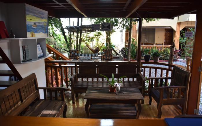 Roy's Rendezvous Boracay