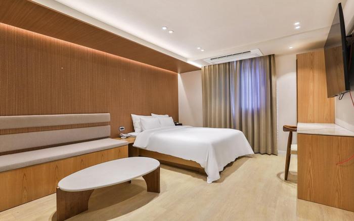 Gyeongju Gridt Hotel