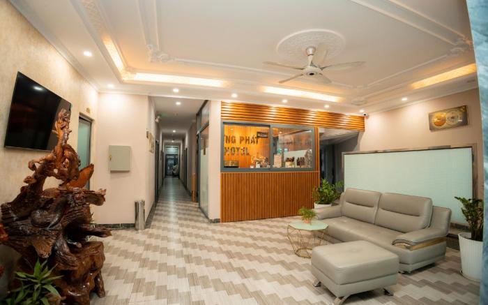 Hotel Hưng Phát
