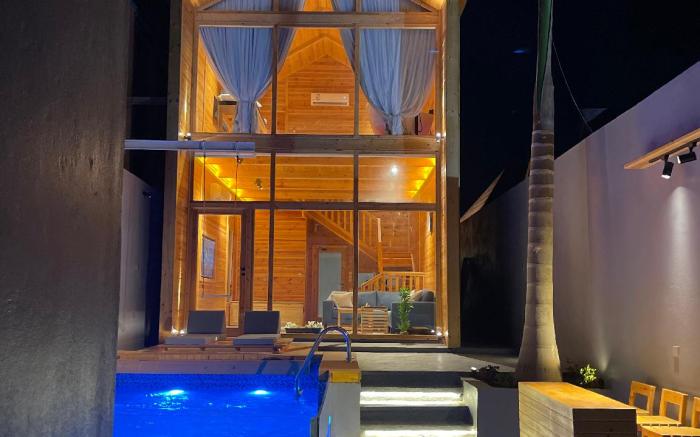 lakes cottage 102