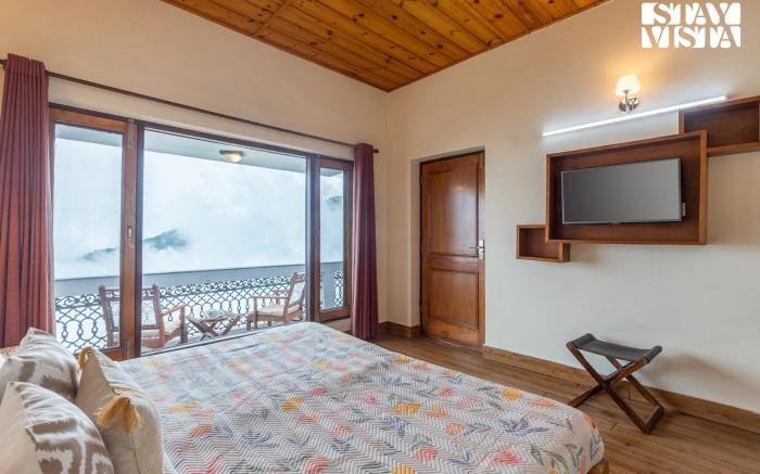 StayVista at Mountain Whispers