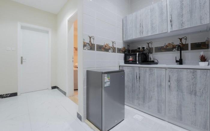 Luxury Studio with Smart Entry A-8