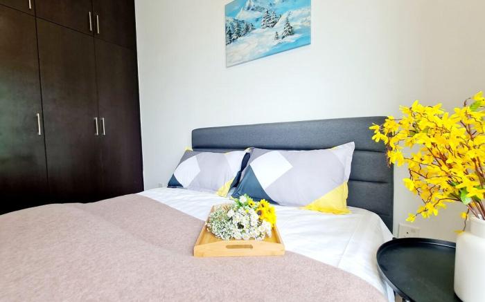 8 Guest 3 Room OUG A1 Old Klang Mid Valley Bangsar