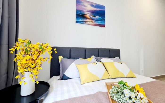 8 Guest 3 Room OUG A1 Old Klang Mid Valley Bangsar