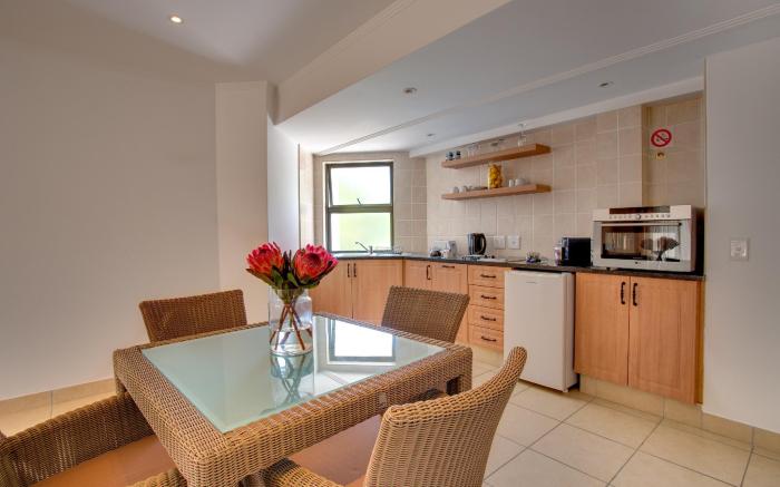 LIMONI LUXURY SUITE