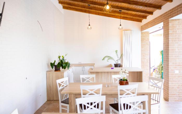 Casa cu Nuc