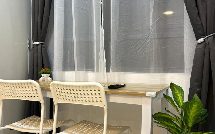 EcoHome KLIA (Wifi & Netflix)