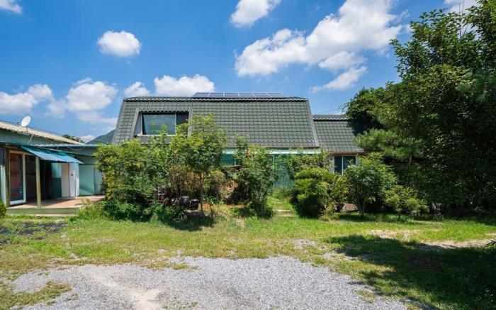 Pocheon Rose Garden Pension N Caravan
