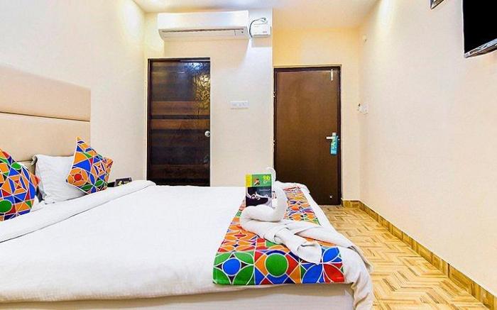 Hotel Deepak Residency