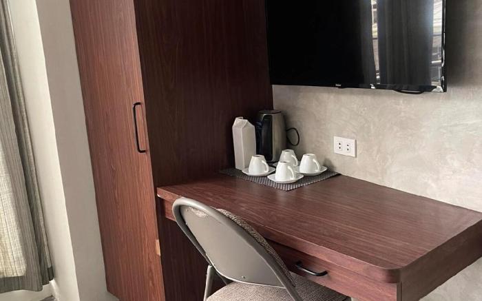 Station 1 Room: 4Beds own CR 1min walk to beach 4f