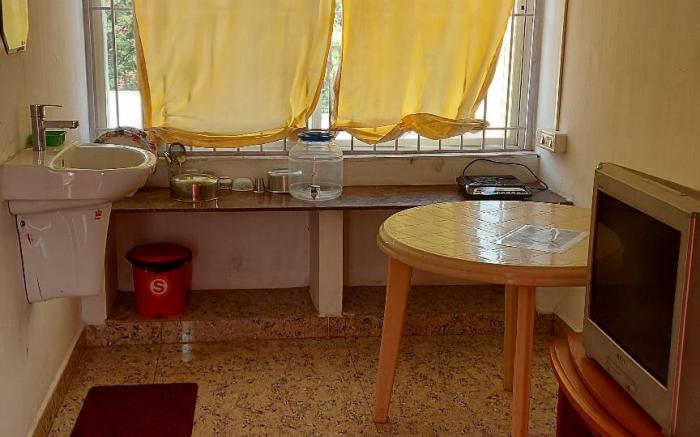 *Subbus Penthouse *with lovely green views 
