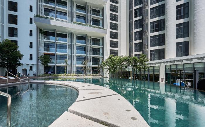 The Shore By HF Suits