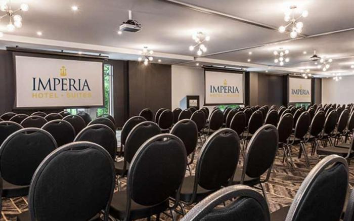 Impéria Hôtel & Suites Boucherville