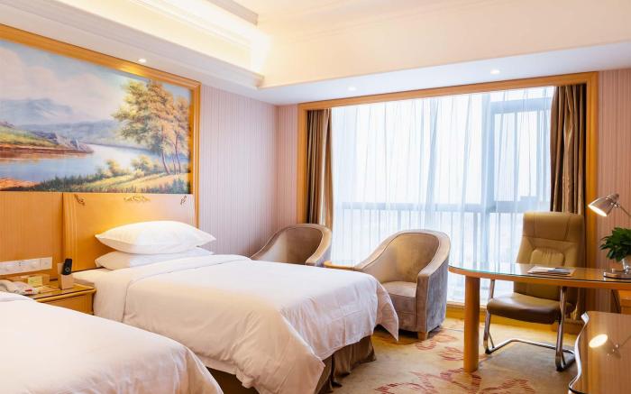 Vienna International Hotel Shanghai Dishui Lake Ocean Park