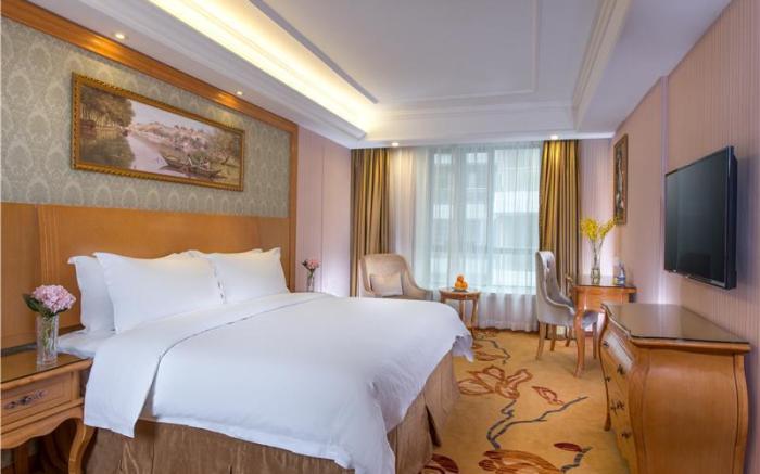 Vienna 3 Best Hotel Guangzhou Baiyun Avenue Beidongping Metro Station