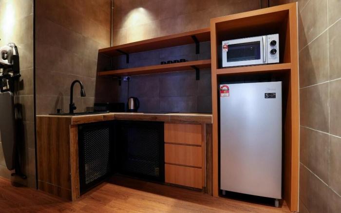 Industrial Concept Town Stay @Melaka 6pax/3BR/wifi