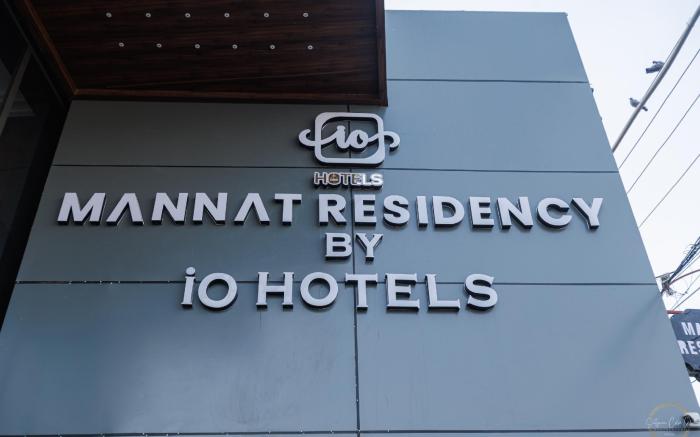 Mannat Residency By iO Hotels 