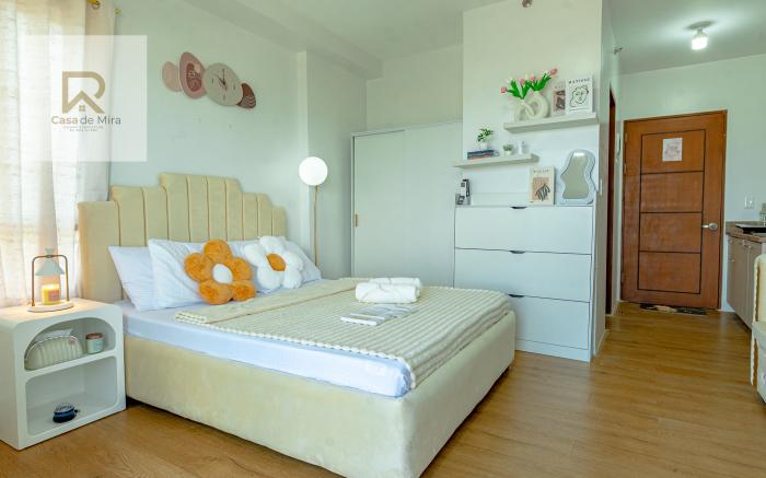 Brand New Condo Unit in Poblacion + FREE POOL