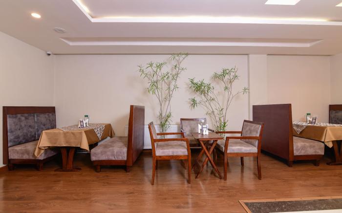 Tsokar Retreat