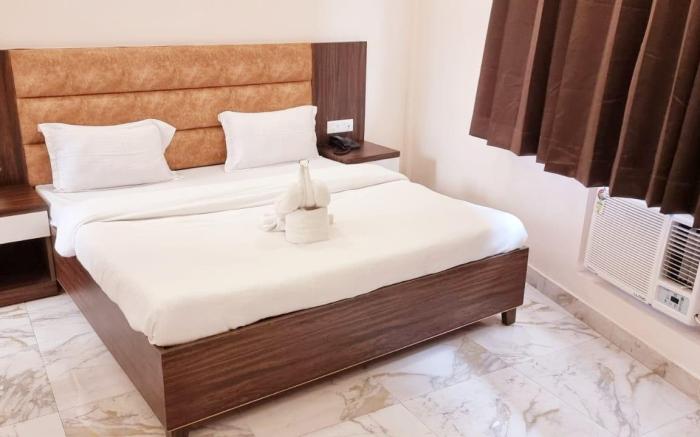 Hotel Daksh