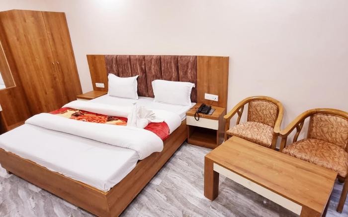 Hotel Daksh