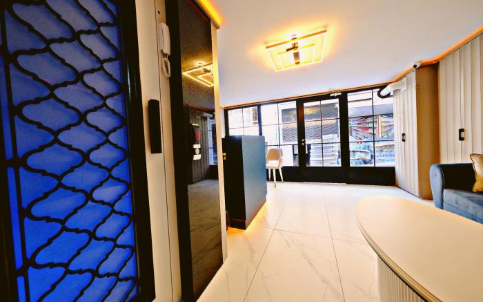 The Saint Otel