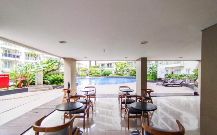 Pool View 2BR at Gateway Pasteur Apt By Travelio