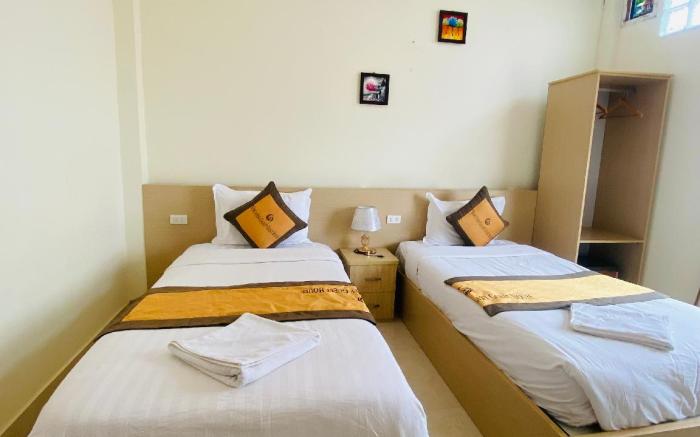 Downtown Vang Vieng Hotel 1