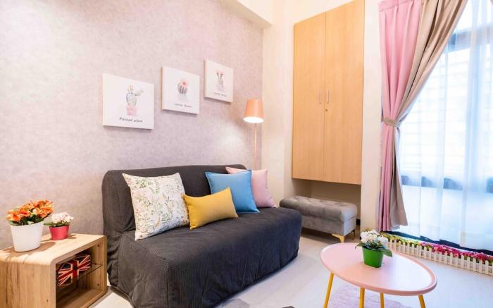 SC Apartment with Lift near Ximen MRT, Independent Bathroom