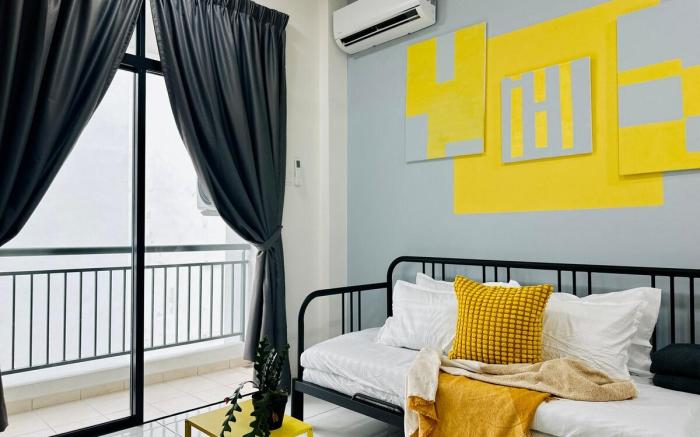 The SUN Elegant 3BRHomestay11pax@Qbay Mall165