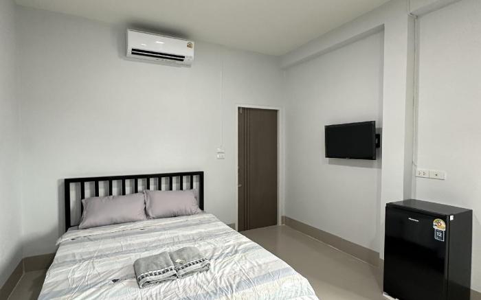 Daily Room LikeHome 400 Baht/Night