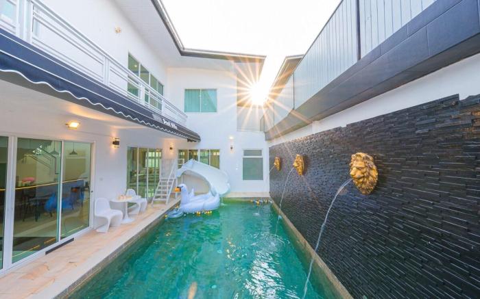 Leon Pool Villa Pattaya