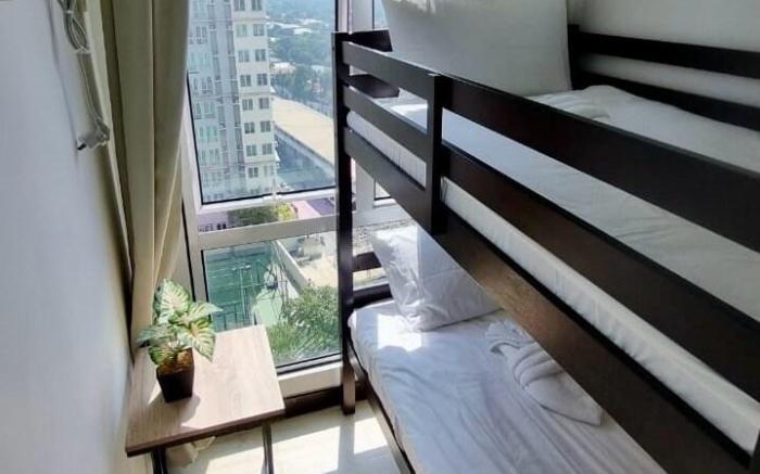 Spacious 2BR Condo San Lorenzo Place 4KM Airport