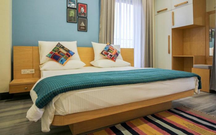 HandMade Homes Golpark: Sanitized  3 Bed Apartment