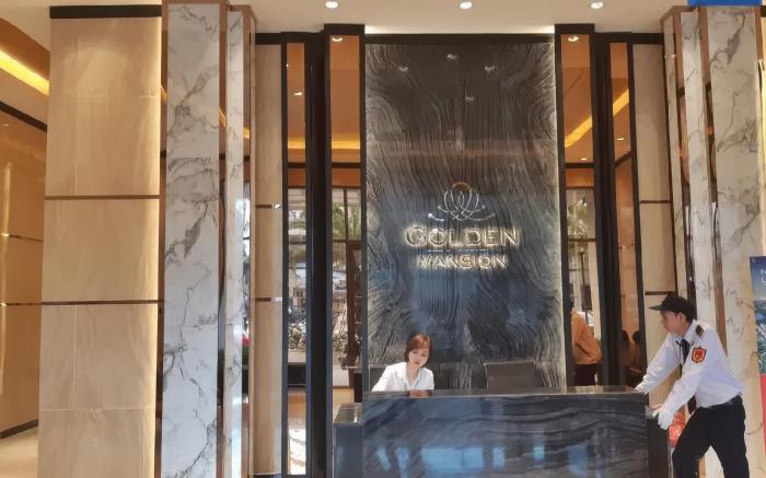 Golden Mansion - Transit Apt Free POOL & GYM