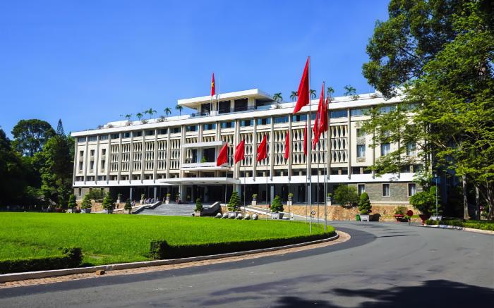 The Lancaster Le Thanh Ton Apartments D1