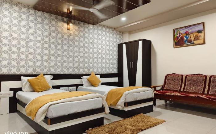 Hotel Tulsi Inn