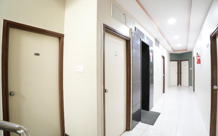 FabHotel Champion Grand - Nr. Fortis Hospital, Nagarbhavi