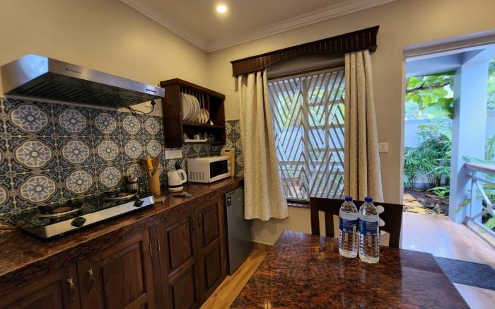 Crown Villa Vagator