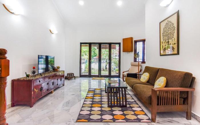 A Chic & Spacious 4BR Home for Family Getaways
