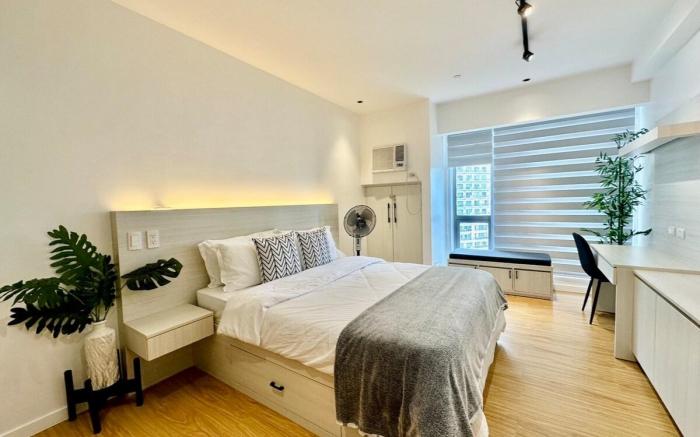 Novotel Tower at Acqua Private Residences 9.0