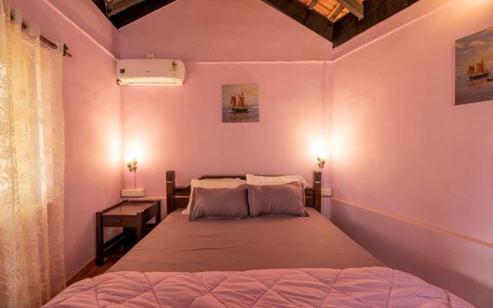 Casa Nunes 3bhk Portuguese villa near Cavelossim by Roamhome