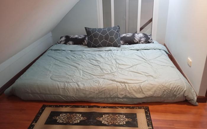 The loft nook